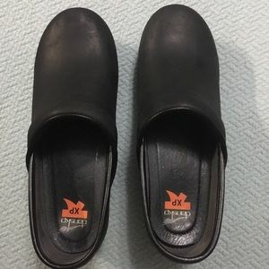 Slightly used leather Dansko clogs